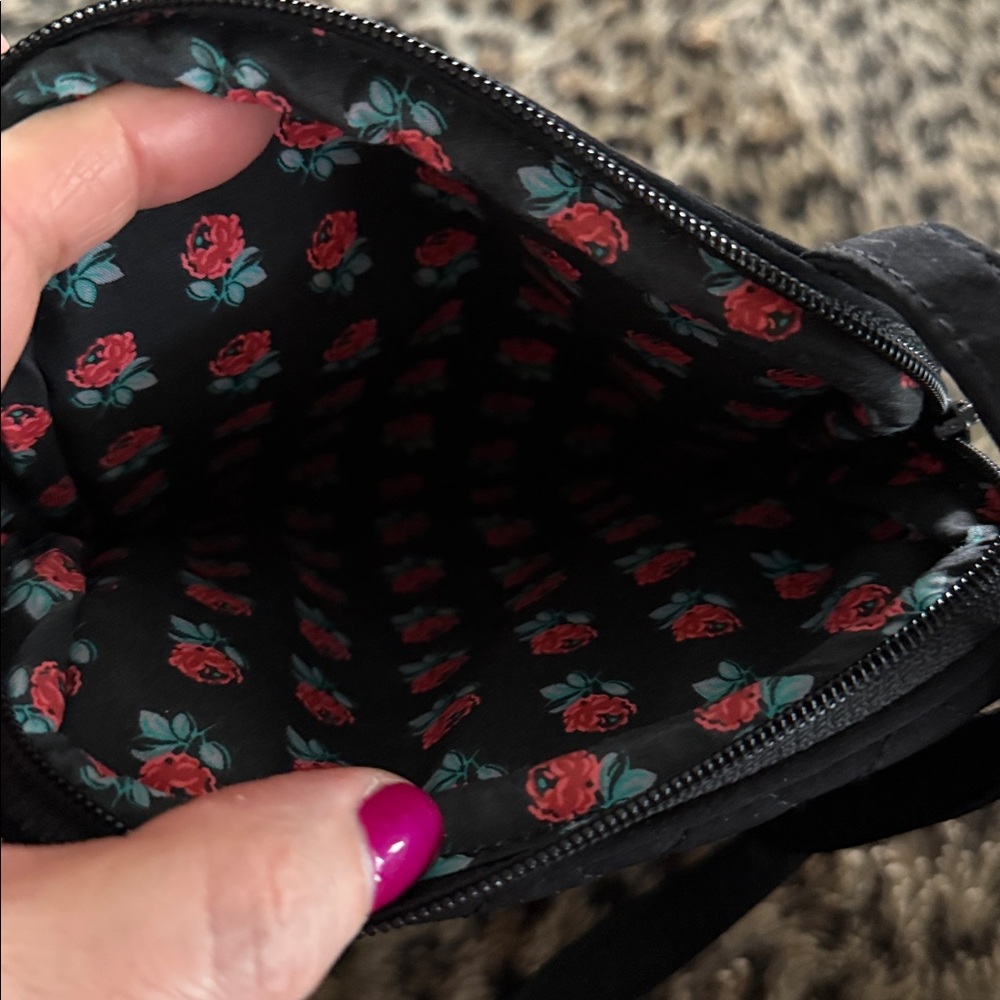 Vera Bradley Quilted Black Mini Hipster Crossbody Organizer RFID Protected 🌹 - Picture 4 of 11